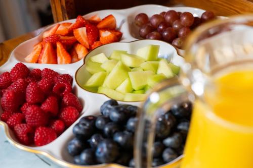 Barbican House - image 12