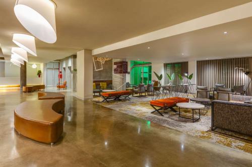 Garden Court Victoria Junction