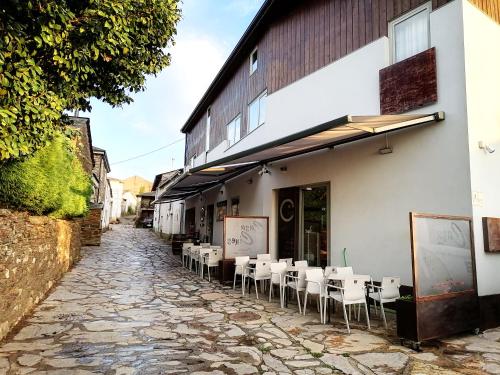  CASA CINES, Pension in Lugo bei Pasantes