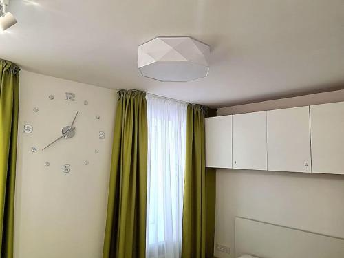 A Touch of Olive Room Type - One-Bedroom Apartment