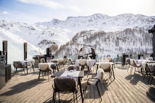Bergman Mountain Hotel 3