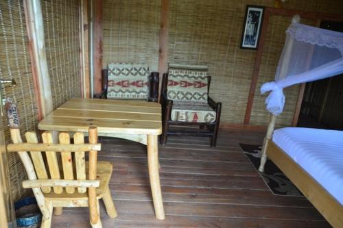 Lake Bunyonyi Eco Resort - Miniatura 4