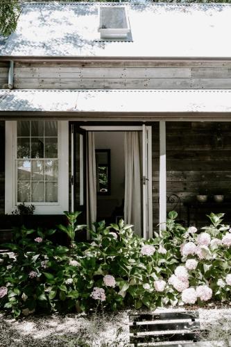 The Garden Loft at Poets Lodge