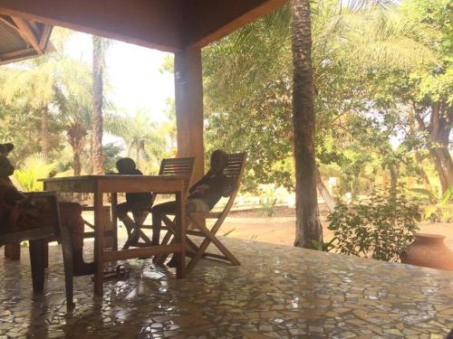 Complete House in the jungle, near the sea. in 卡豐廷