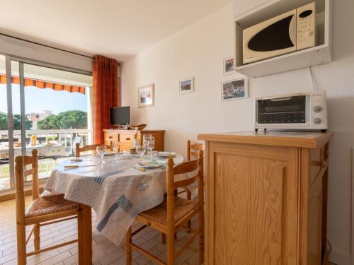 Studio Los Amigos-9 by Interhome in Le Grau-du-Roi