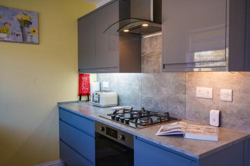 Kitchen, Badgers Run in Lake North