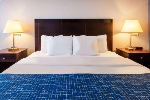 Travelodge by Wyndham Charles Town - Harpers Ferry - image 6