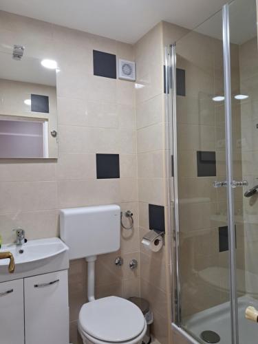 Apartmani i sobe Đurđan