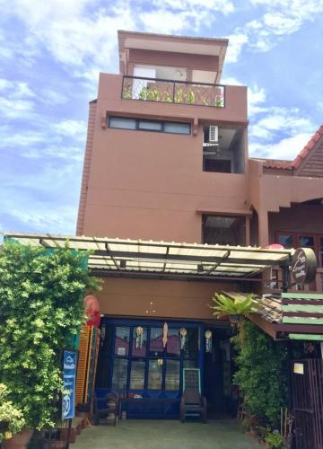 Chiangmai HomeTeL - 숙소 외관