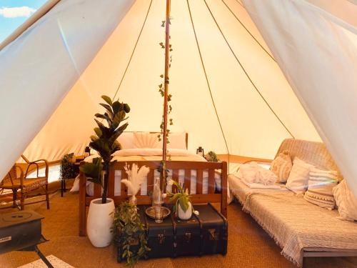 Fen meadows glamping - Luxury cabins and Bell tents 1