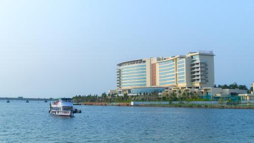 Grand Hyatt Kochi Bolgatty