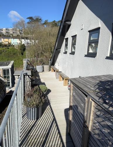 Beautiful, spacious 3 bed Brixham apartment Beautiful, spacious 3 bed Brixham apartment