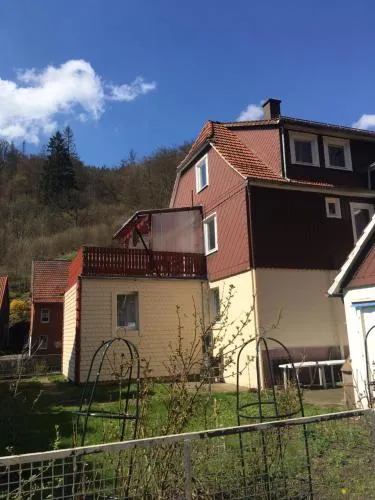 Haus am Fluss mit wunderschöner Dachterrasse mit Flussblick ,Garten und Grill in Zorge, Deutschland