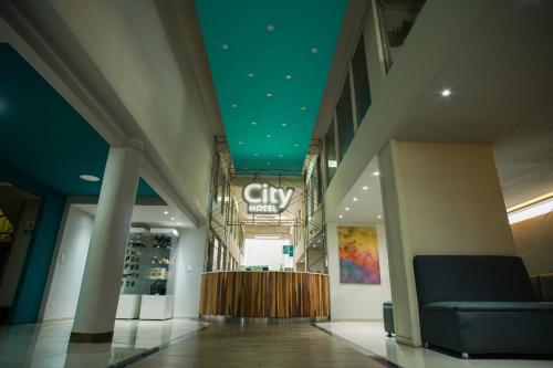 Lobby, HOTEL CITY in Posadas