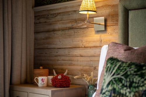 Red Lion Hotel - image 14