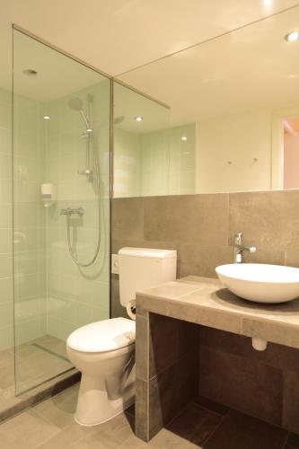 Maverick Apartments & Vintage Doubles - image 14