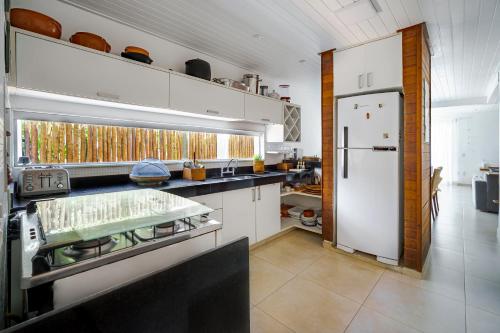 廚房, Pousada Maré Búzios (Pousada Mare Buzios) in 福莫薩灣