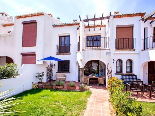 Holiday Home Montanar Plus-2 by Interhome in บาเอีย เด คาเบีย