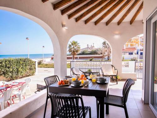 Holiday Home Chill by Interhome