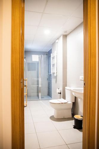 Double Room with Patio image 9