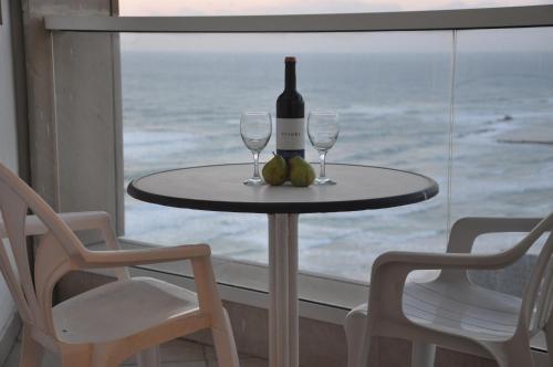 beranda/teres, GK Apartment Delight in Bat Yam