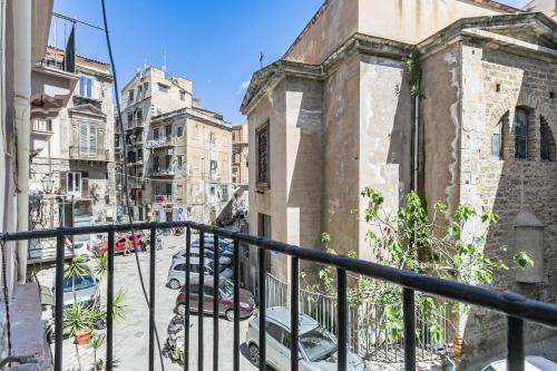 GuestHost - Piazza Pretoria & Quattro Canti Roomy Flats with Balconies, Palermo (zdjęcie 7)