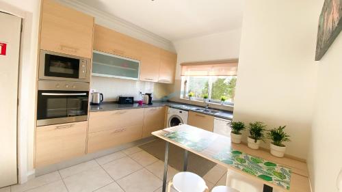 Villa Jardins 2 by Sunny Deluxe in Guia