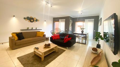 Villa Jardins 2 by Sunny Deluxe in Guia