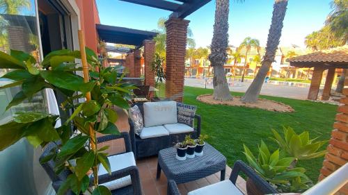 Villa Jardins 2 by Sunny Deluxe in Guia