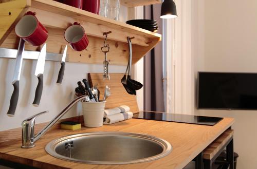 Maverick Apartments & Vintage Doubles - image 12