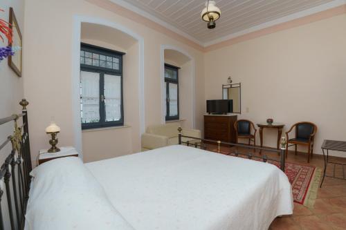 Phaedra Hotel - image 12