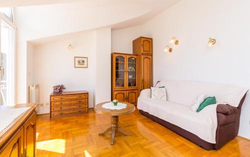 Apartments Pradolando - image 6