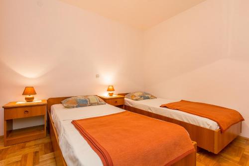 Apartments Pradolando - image 8