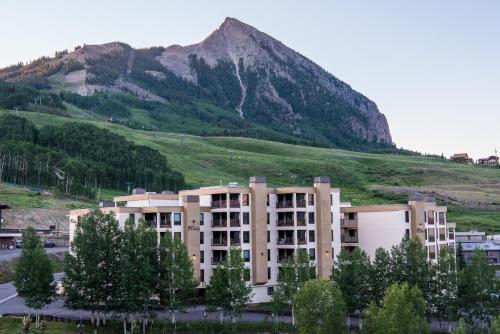 The Plaza Condominiums by Crested Butte Mountain Resort in Mount Crested Butte, USA