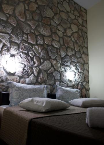 2 twin beds