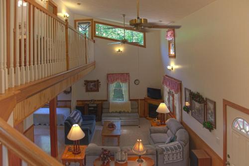 Secluded Chalet - Pet Friendly