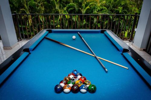 Studio with pool table just 15 minutes from the beach - image 9