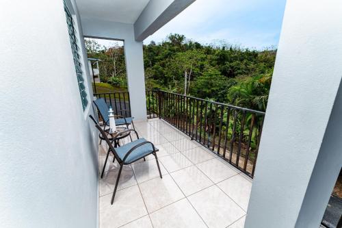 Exterior view, Green Studio 1 - just 7 min drive to the beach in Rincon