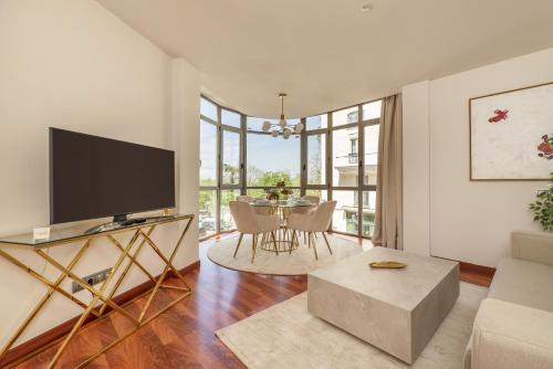 Luxury apartments in Barrio Palacio Room Type - Deluxe Apartment