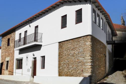  Casa do Médico, Carção bei Vale de Pradinhos