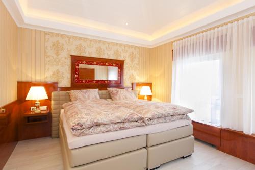 Hotel-Restaurant Breitenbacher Hof 4