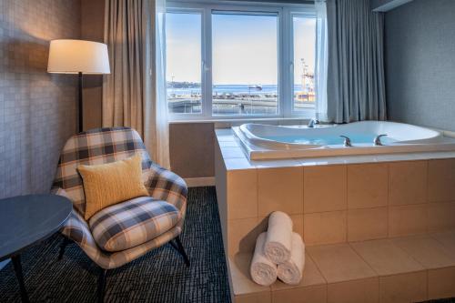 King Room with Whirlpool