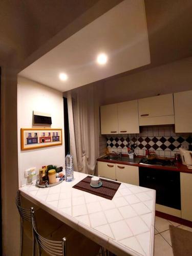  Delizioso appartamento centro storico, Frosinone, Ferienwohnung in Frosinone