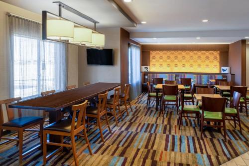 Fairfield Inn & Suites by Marriott Denver Aurora/Medical Center in Aurora, USA