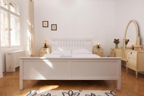 Prague Siesta Apartments - image 3