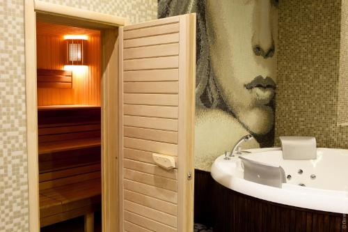Kiroff Hotel - image 3