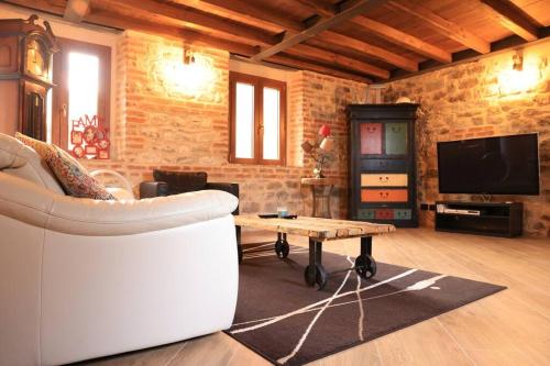  Villa Maria, Ferienwohnung in Bagnone