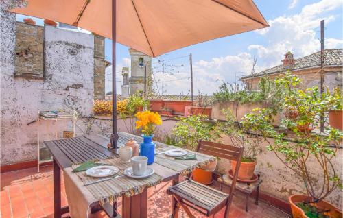 2 Bedroom Nice Home In Farnese