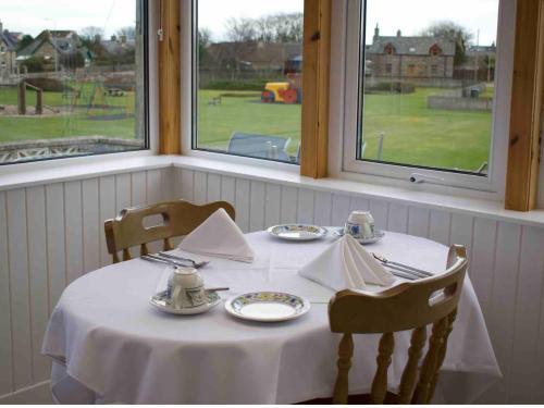 Iekārtas, Glenshee Guest House in Golspija