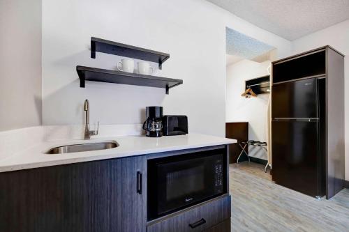 設施, Studio 6  Rock Springs, WY - Flaming Gorge in 埃爾克